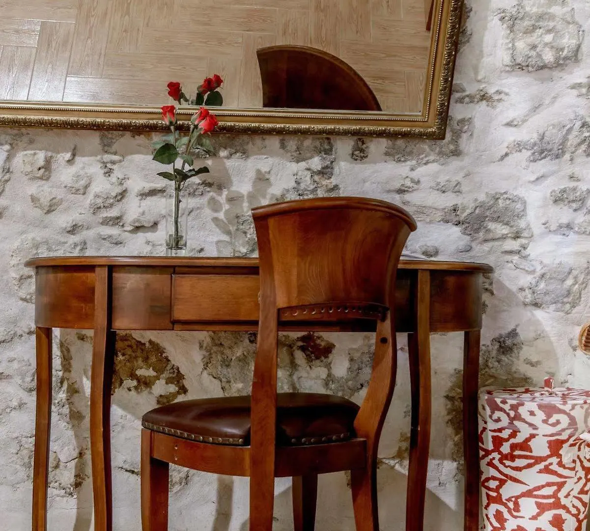 Leo Hotel Rethymno
