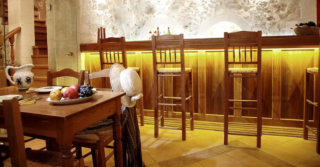 Leo Hotel Rethymno  Rethymno (Crete)