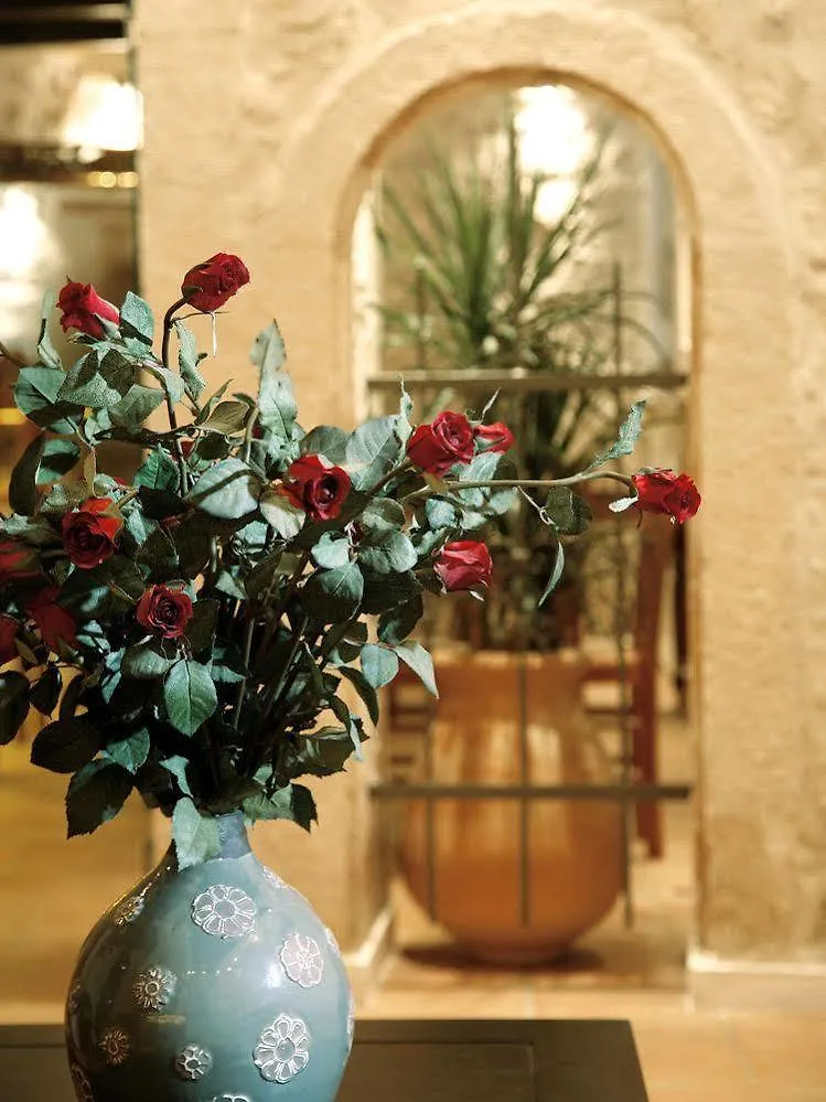 Leo Hotel Rethymno  3*, Rethymno (Crete) Greece
