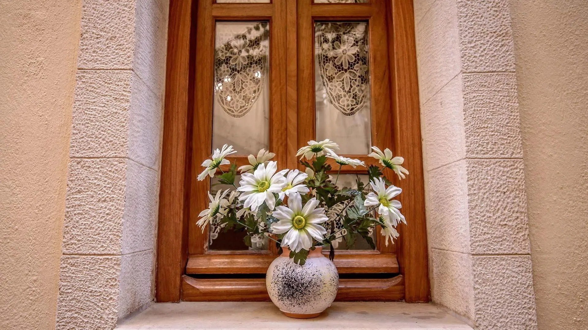 Leo Hotel Rethymno