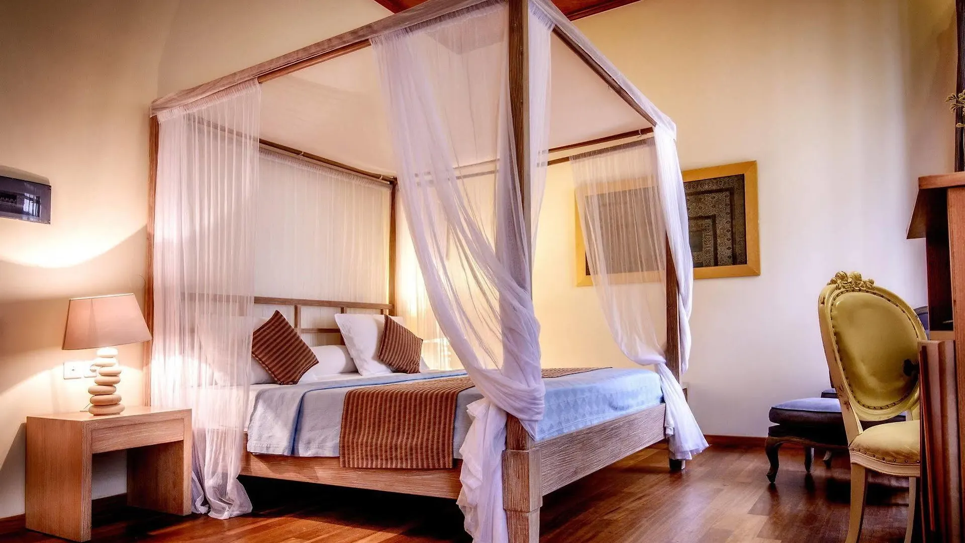 Leo Hotel Rethymno